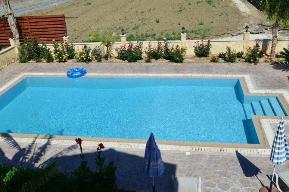 Dora' S Villa Argaka Exterior foto
